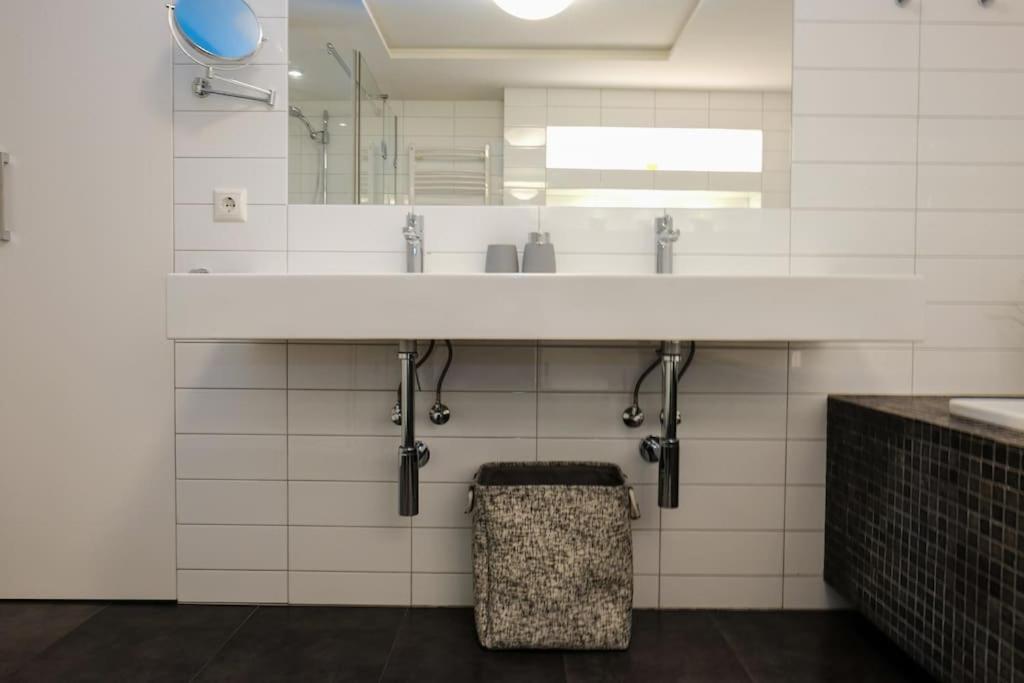 #Stayhere - Spacious Luxury Town Hall 3Bdr Apartment VNO Buitenkant foto