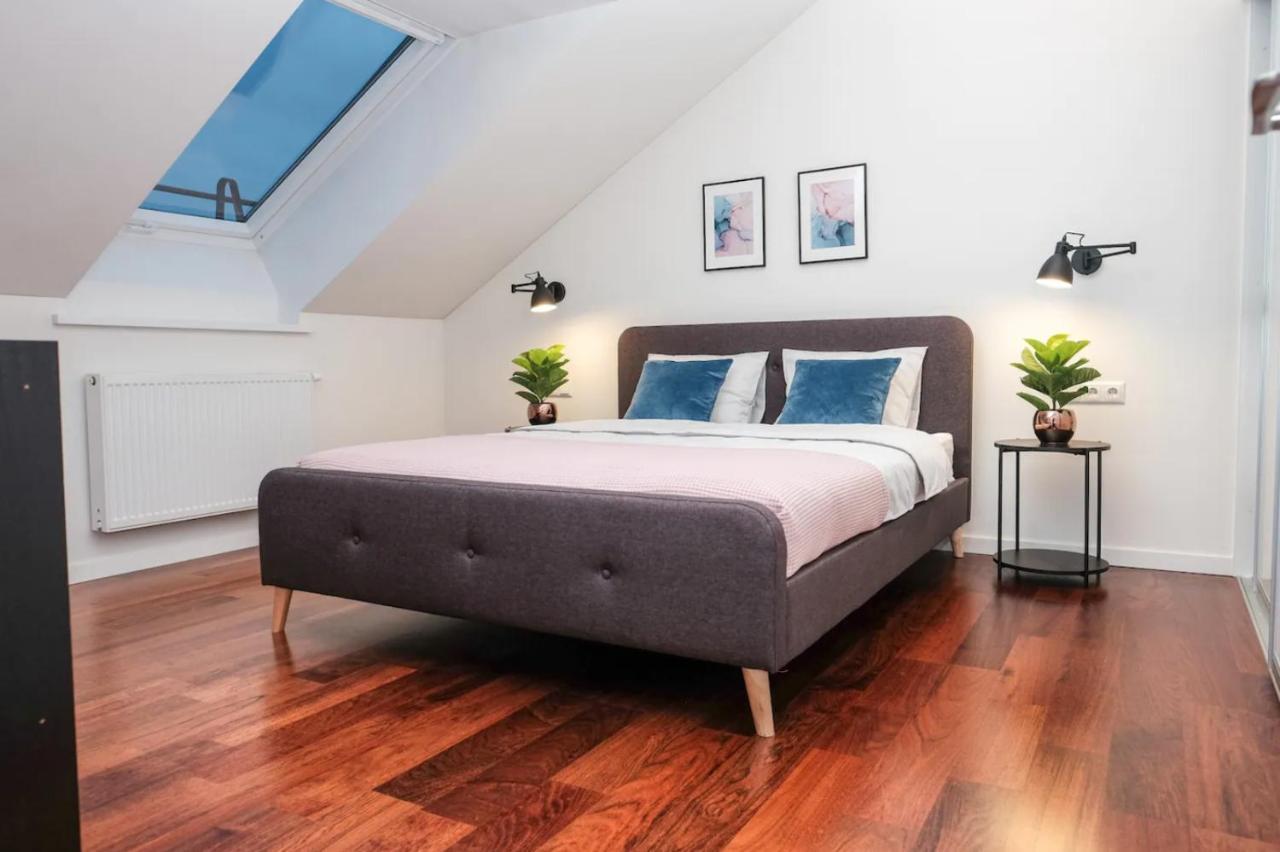 #Stayhere - Spacious Luxury Town Hall 3Bdr Apartment VNO Buitenkant foto
