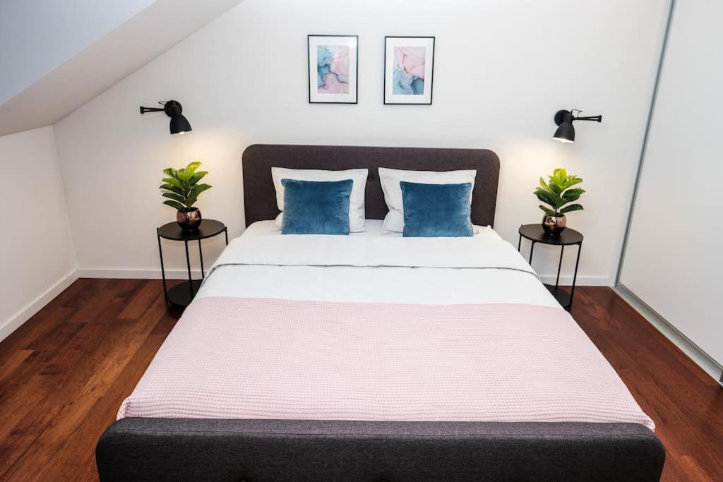 #Stayhere - Spacious Luxury Town Hall 3Bdr Apartment VNO Buitenkant foto