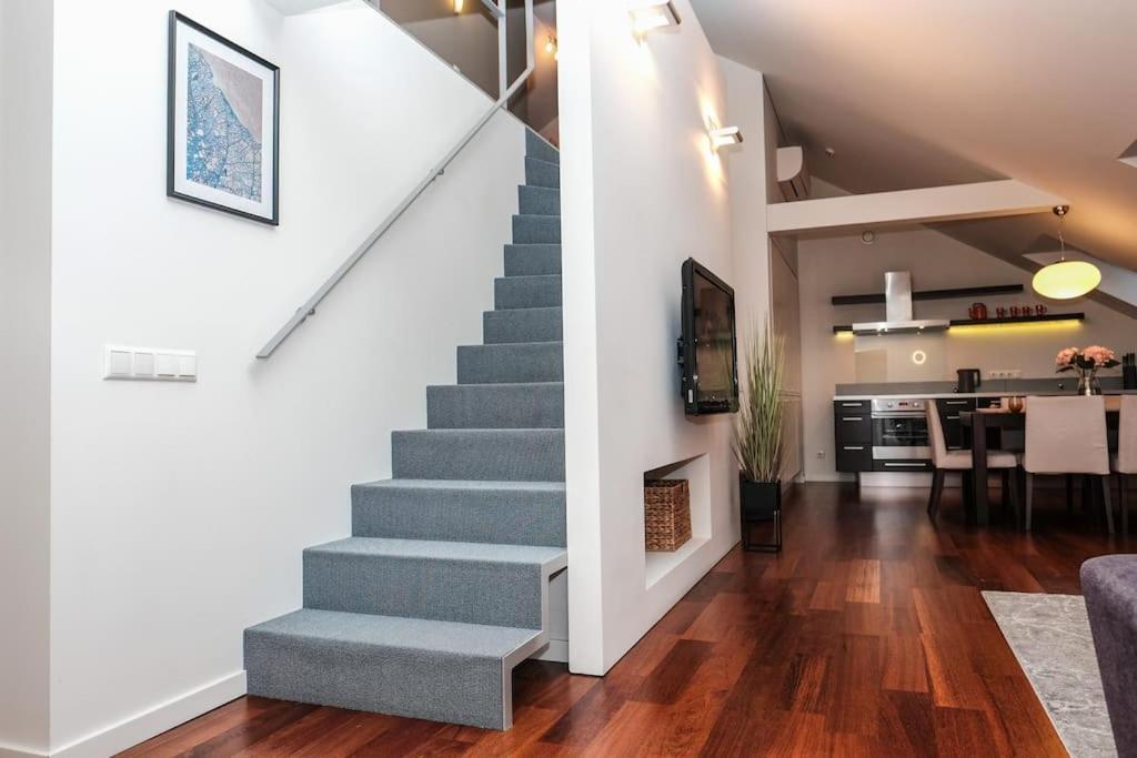 #Stayhere - Spacious Luxury Town Hall 3Bdr Apartment VNO Buitenkant foto